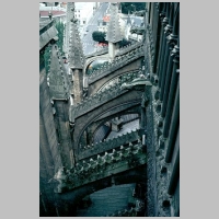 Chor Nordseite nach O, Foto Yasuhiko Nishigaki.jpg